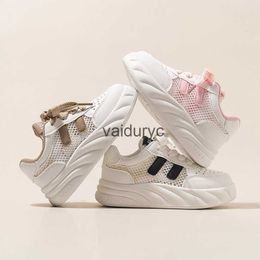 Sneakers Girls Sports Shoes Childrens Breathable Casual 2024 New Boys Little White Soft Sole Medium to Large Trend H240411