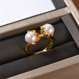 French Fashion Vintage Pointed Inlaid Pearl Ring for Women Niche Light Luxury Design Trend High-end Charm Jewelry