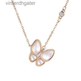 High End Vancelfe Brand Designer Necklace Silver Butterfly Necklace High Quality Cnc White Fritillaria Mother Shell Set with Trendy Designer Brand Jewellery