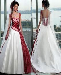 Vestido de noiva vermelho e branco de branco vintage com manga de boné quadrado de véu comprido, vestidos de noiva do país de cônjuge de cônjuges do país Get4426748