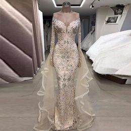Underbar Dubai Wedding Dress Pärlor Crystal Sequin avtagbar kjol Robe Mairee Bridal klänning Fullärmar Long Vestido de Noiva