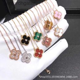 High End Vancelfe Brand Designer Necklace Clover Necklace Womens Thick Plated Vgold with Diamond White Fritillaria High Trendy Designer Brand Jewellery