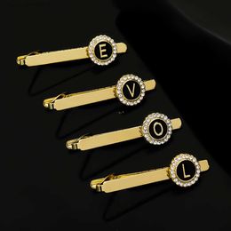 Tie Clips 26 Letters Capital Initial A-D-G-Z Tie Clip with Crystal Pattern Around Gold Suitable for Boys Business Official Jewelry Gifts Y240411