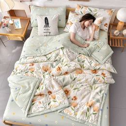 Blankets Simple Modern Air Condition Thin Blanket Summer Quilt Cotton Fluffy Plaid Blanket On The Bed Comfortable Comforter