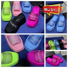 2024 Designer Sandals Slippers Luxury Womens Velvet material rhinestone Velcro tape party Rooms GAI Slip-On Size 35-42 6cm-10cm beach shoes soled black shoemaker