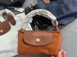 Designer Mini Bag Woman Woman Nylon Cosmetic Borse Borse Borse per spalle borse Borse Borse per trucco Lady Small Totes Beach Borse Case Case Borse Borse