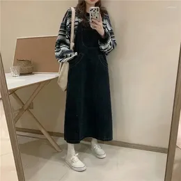 Casual Dresses Oversized Vintage Denim Straps Dress Women Spring Loose Straight Pockets Mid Long Skirt Fashion Simple Office Lady