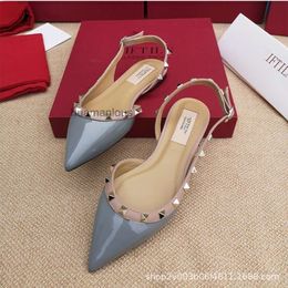 Straight Air Designer Flat Female Heel Riveted Stud Buckle Shoes Summer Sandals Pump Pointed Back v Slippers Family Valenstino KAYO