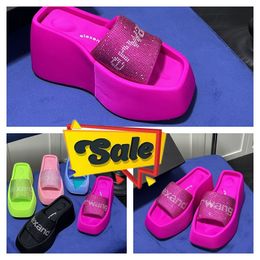 2024 Designer Luxury Sandals Slippers Womens Velvet material rhinestone Velcro tape Soft Room GAI Platform Size 35-42 10cm party formal office