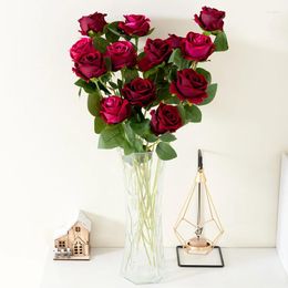 Decorative Flowers High Quality Flocking Red Rose Silk Artificial Bouquet Romantic Wedding Party Home Living Room Decoration Gift