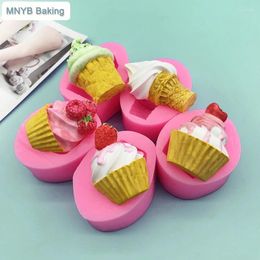 Baking Moulds Soft Silicone Ice Cream Cone Chocolate Mould Cake Fondant Decorating Tool Cookie Baby Birthday Plug-in Gift Ornaments Resin Art