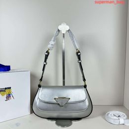 PA2024New Lacquer Leather Underarm Bag Handbag Single Shoulder Bag Triangle Label Fashion Versatile Bag 240228