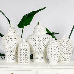 Vases Nordic Style Ceramic Vase Household Use Hollow Out Series Ornaments Creative Decoration Living Room Tabletop Crafts Pot