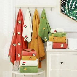 Blankets Coral Velvet Embroidered Towel Bath Set Small Fresh Soft Thickened Bibulous Household Couple Blanket