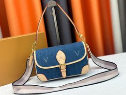 Designer Bag Baguette Bag Series Handbag Denim Bag Women's Handbag Leather Car Stitch Shoulder Bag Crossbody Bag Premium pleated purse 25cmx15cmx9cm