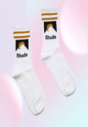 Simple Letter High Quality Cotton European American Street Trend Men and Women Couple In-Tube socks elite sock4929299