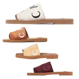 Scarpe da design non slip sandali sandali sandali di lusso sandali soleggiati di spiaggia estate scivoli da donna sandali estivi