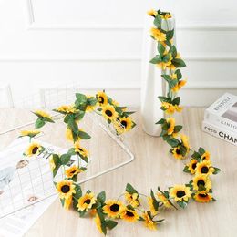 Decorative Flowers 250cm Fake Silk Sunflower Ivy Vine Artificial Wall Hanging Garland Garden Fences Home Wedding Christmas Party Decoration