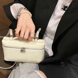 LP19 Echtes Leder Damen Tasche für vielseitige Lunchbox -Tasche Gigi gleichen Stil One Schulterkreuzkörper Handtasche Litchi Muster Make -up -Tasche