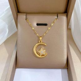 Chains Stainless Steel Pendant Trendy Non-fading Golden Choker Moon Star Necklace