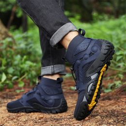 New Sports Outdoor Large Mountaineering Shoes Hiking Shoes Anti slip and Breathable Mid length Mens and Womens Couple Shoes 38-48 O5LT#