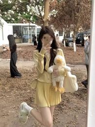 Female Outfit Yellow Sweaters Pleated Skirts Suit Autumn Milk Style Ardigans Small Fragrant Lazy Casual Knit Sweet Twopiece Set 240412