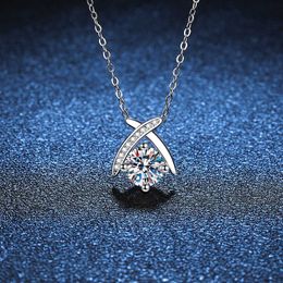 Sterling Sier S925 Pendant 1 D-color Mossan Diamond Necklace Female Platinum Plated Heart to Heart Love Mossan Stone Necklace Pendant