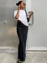 Womens Black Elegant Satin Fashion Slim Skirts Four Seasons Casual High Waist Club Office Maxi Skirt 240408