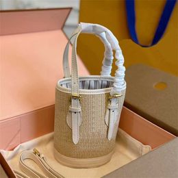 HOT Woven Single Shoulder Bucket Bag L-letter Women Straw Tote Bag Flower Crossbody Bags Womens Fashion Luxruys Handbags Wallet