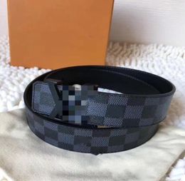 2020 Designers de cinto de couro de alta qualidade, cinturões e mulheres cintos de moda genuína cinto de luxo cinto de cintura de luxo Belts7390609