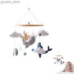 Mobiles# Wooden Baby Rattles Soft Felt Sea Animal Whale Scallop Cloud Hanging Pendant Bed Bell Mobile Crib Montessori Toys For Kids Gift Y240412