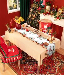 Christmas Gnome Berries Fir Leaves Linen Table Runners Holiday Party Decor Washable Dining Table Runners Christmas Decorations