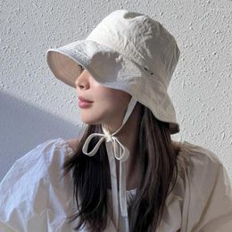 Berets Summer Korean Ins Lace-up Fisherman Hat Women Blogger Lightweight Windbreak Rope Sunshade Basin Sun Bucket