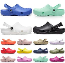 men women Clog designer Sandals slides classic triple black white red Soft Pink Blue green mens Waterproof Shoes Nursing Hospital 1591689