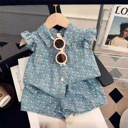 Clothing Sets Summer Sweet 2PCS Children Clothing Sets Sleeveless Floral Denim Shirt Shorts Kids Set 2024 New Baby Girls Costumes Y240412