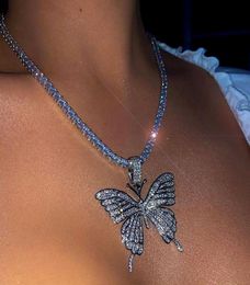 Shiny Butterfly Pendant Necklaces Trendy Crystal Clavicle Chain Hollow Out Silver Pendents Chic Women Diamond Necklace2186363