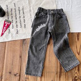 Fashion Children letter printed jeans boys girls split straight denim pants 2024 spring kids elastic waist cowboy trousers Z7662