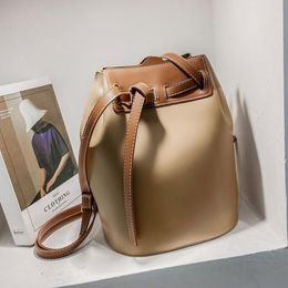 Shoulder Bags Contrast Colour Drawstring Bucket Bag 2021 Quality PU Leather Women's Designer Handbag High Capacity Messenger238V