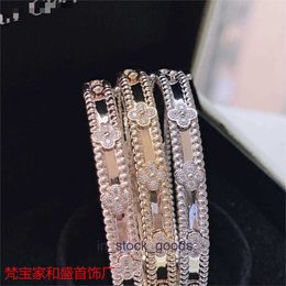 High end designer bangle for vancleff CNC High Version Kaleidoscope Bracelet with Colorless Clover Series Lucky Ring 18K Rose Gold Jewelry Original 1:1 With Real Logo