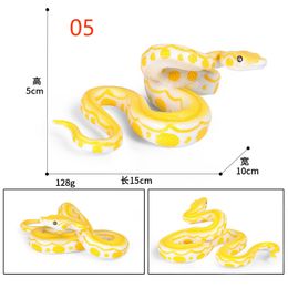 Realistic Fake Snakes Toy Prank Rubber Snake Props Scare Birds Cobra Snake, Boa Constrictor, Coral Snake, Rattlesnake Halloween