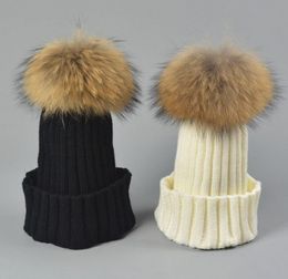 Designer Ladies Knitted Rib Beanies With Real Raccoon Dog Hair Ball Children Fancy Plain Fur Pom Winter Hats Womens Kids Skull Slo4105869