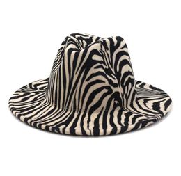 2020 fashion Zebra Pattern Artificial Wool Felt Fedora Hats Fashion Women Men Large Brim Jazz Party Cap Panama Style Cowboy Hat1897126