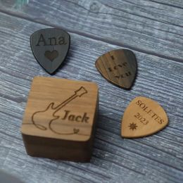 Cables Guitar Pick Box Engraved Guitar Pick Holder Walnut Wooden Customized 4 pcs Guitar Picks Gift For Son Daughter Dropshipping