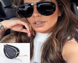 Sunglasses Foldable Black Gold Crystal Stud Pilot Men Women Vintage Luxury Designer Oversized Shades Sun Glasses UV4004525595