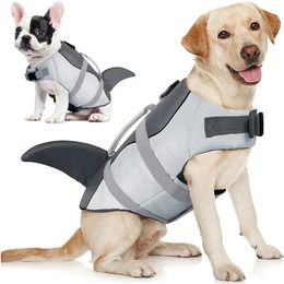 Pet Safety Life Jacket Anti-crack Dog Life Jacket Shark Vest with Rescue Handle Safety Swimsuit 240411