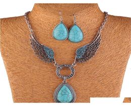 Fashion Vintage Necklace Set Antique Silver Turquoise Jewellery Set Dangle Earrings Classic Pendant Design Fine Jewellery Sets Ccwyr1475355