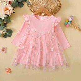 Flickans klänningar 1-5 år Baby Girl Pink Butterfly Princess Dress Ribbed Long Sleeve Tulle kjol för vårens höstens söta födelsedagsfest kostymer Y240412Y2404174JAT