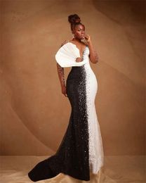 Glitter Sequins Beaded Evening Dresses Ruffles Illusion Sexy Long Sleeves Mermaid Prom Dress For Black Girls 2024 Black And White Vintage Special Occasion Wear