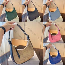 High quality designer bag Woman Crescent bag Shoulder bag Solid Colour letter metal logo Zipper opening and closing delicacy pebble Smooth grain Leather Underarm bag