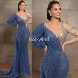 2022 Neue blaue Abendkleider Juwel Hals Perlen Pailletten Spitze Langarm Mermaid Prom Kleid Sweep Zug Custom Illusion Roben de 6100690